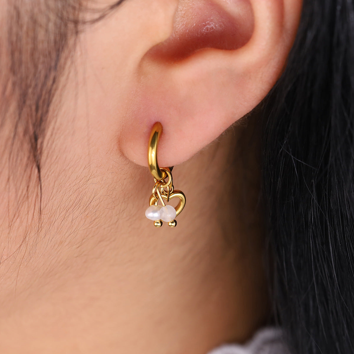 Simple Classic Heart-Shaped Star Earrings For Women